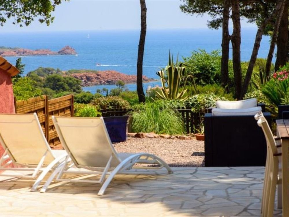 Bastidon Vue Mer Antheor-Cap-Roux Luaran gambar