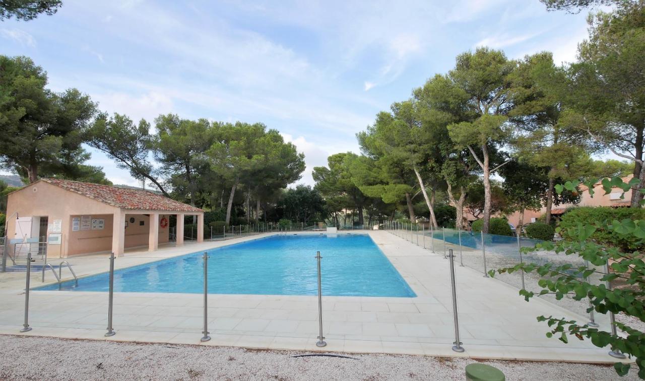 Bastidon Vue Mer Antheor-Cap-Roux Luaran gambar